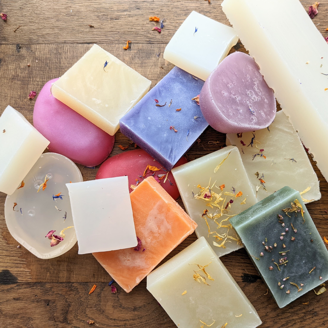 Melt & Pour Glycerin Soaps Online Video Course & Ebook