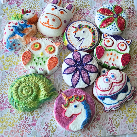 Creative Bath Bomb Painting